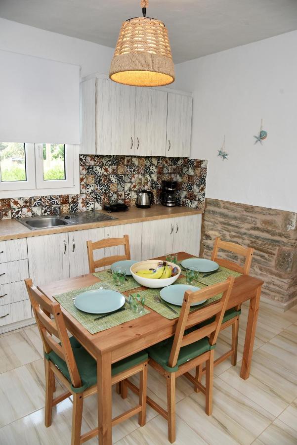 Kampos Family Garden Villa Batsi  Bagian luar foto